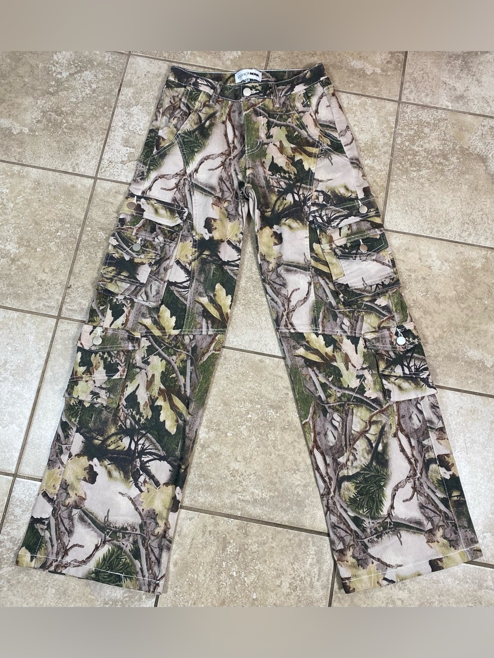 Fashion Nova Camouflage Multi Pocket Contrast Stitch Cargo Pants Size 5